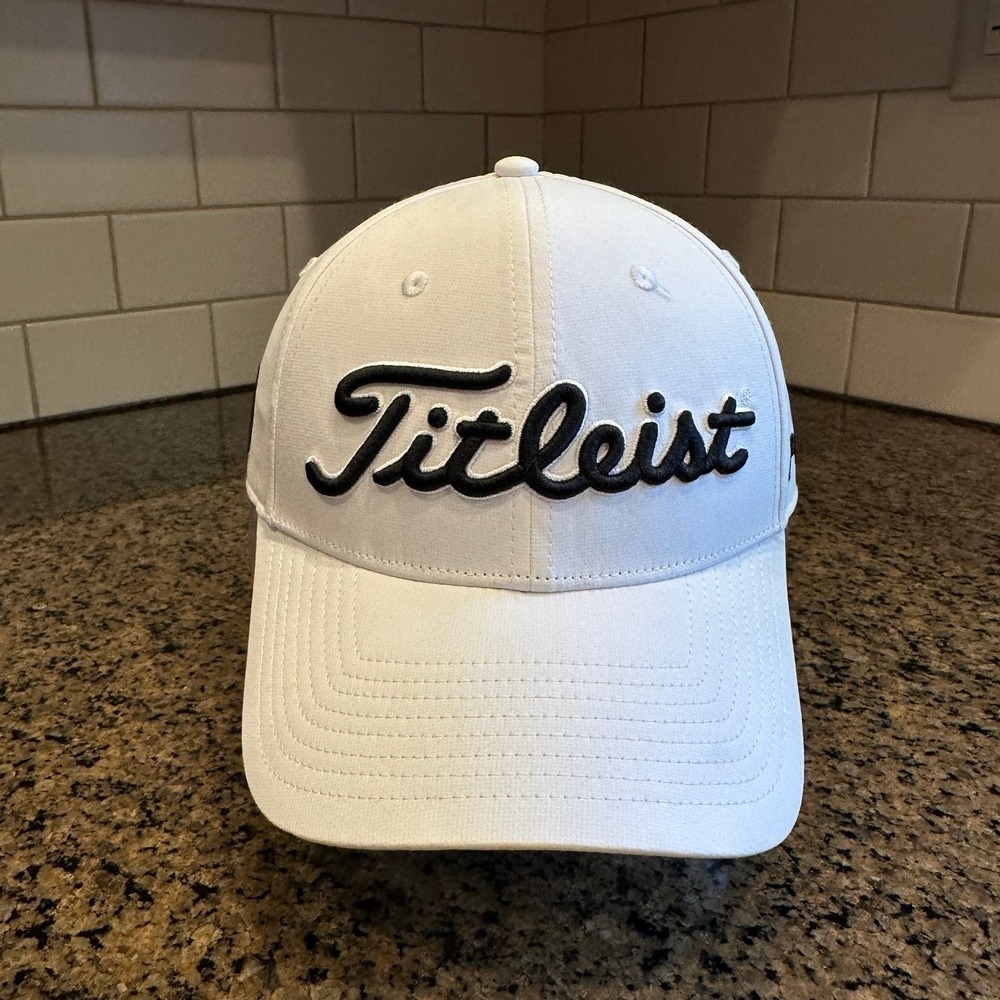 Titleist PRO V1 Tour Performance Golf Hat Men's Adjustable White FJ